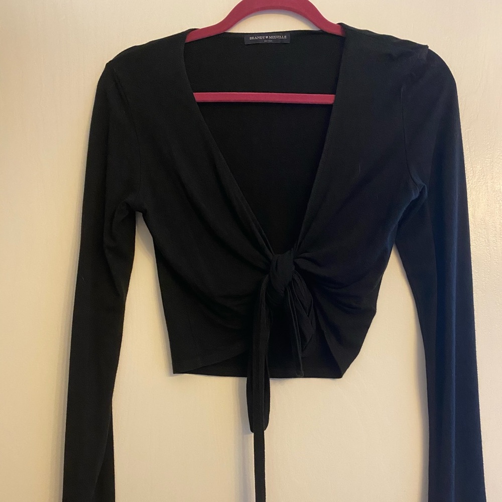 Tie/wraparound top